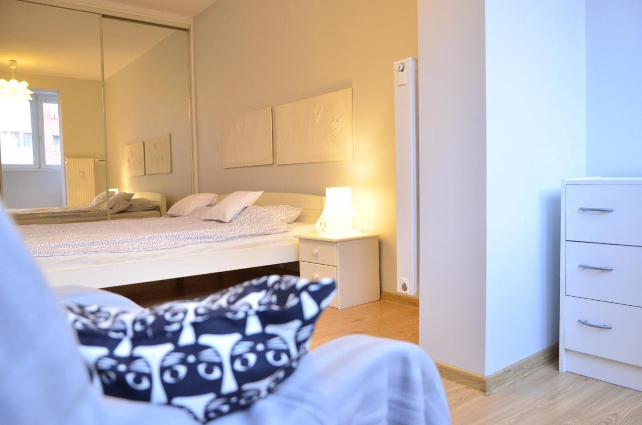 Cozy Apartment By The Old Town กดัญสก์ ภายนอก รูปภาพ