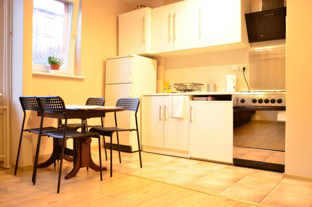 Cozy Apartment By The Old Town กดัญสก์ ภายนอก รูปภาพ